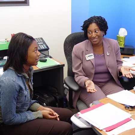Mentor talking with Teen